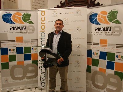 El Ayuntamiento de Lorca solicita al Ministerio de Medio Ambiente, Rural y Marino y a la Consejera de Agricultura que mantengan las ayudas para el sector de frutos con cscara
