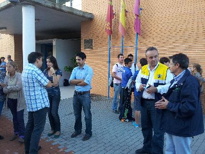 El Alcalde de Lorca se interesa por el estado de 30 alumnos de Almendricos que estaban aislados en el instituto de Purias