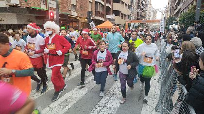 Daniel Glvez y Miriam Andreu ganan la San Silvestre Ciudad de Lorca con cerca de 1.200 personas inscritas