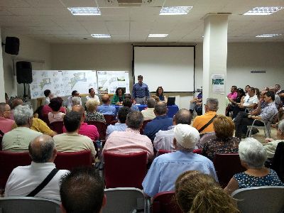 La Consejera de Fomento presenta a los vecinos las lneas de actuacin del proyecto de remodelacin de San Diego en Lorca