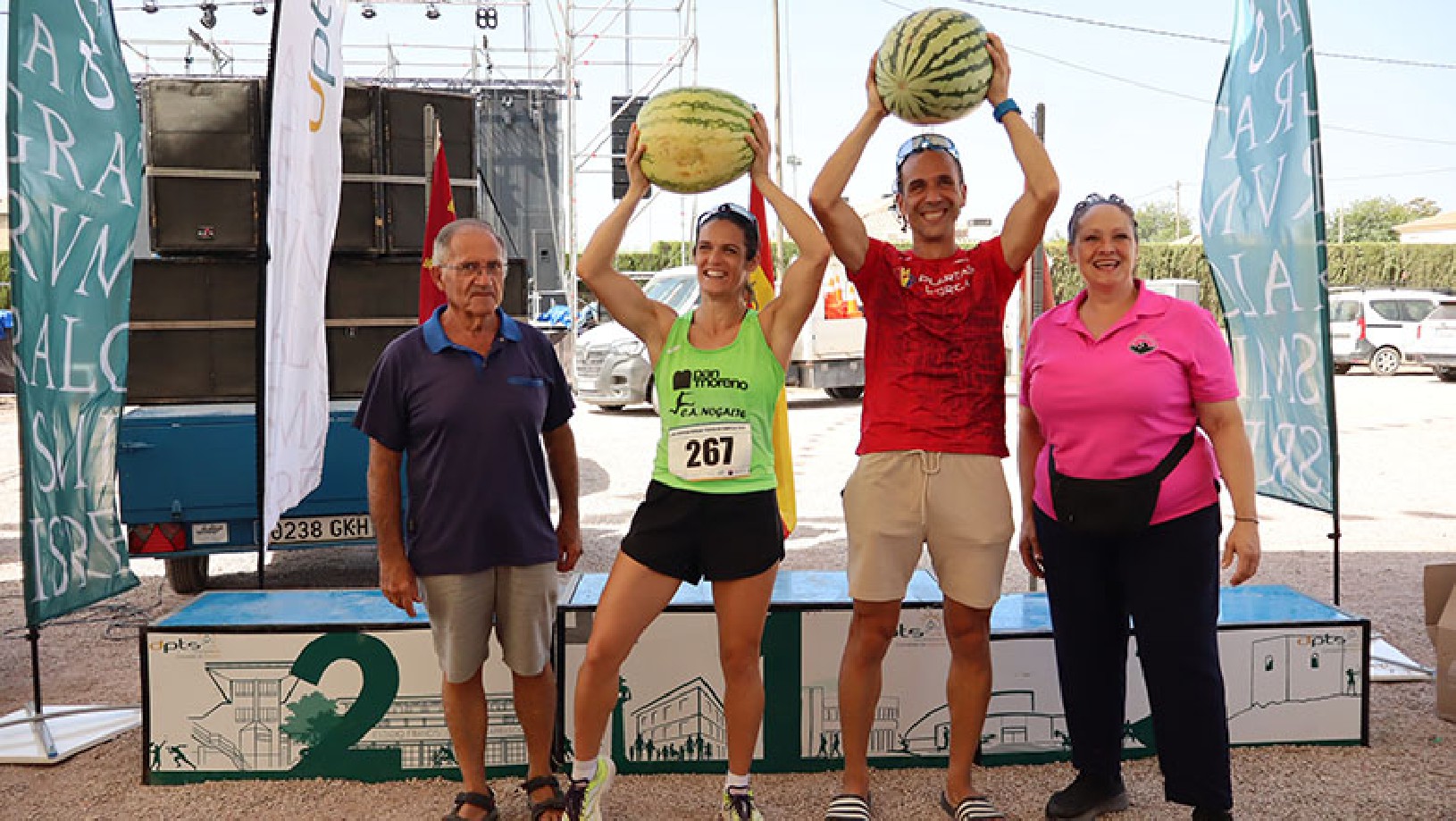 Mario Molina y Mari Carmen Romero ganan la carrera popular de Campillo, penúltima cita del Circuito Local de Carreras Populares